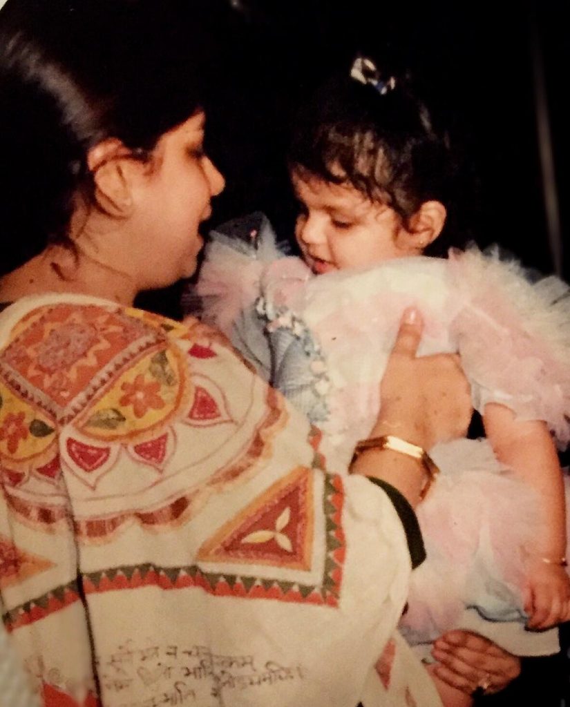Anshula Kapoor with her mother