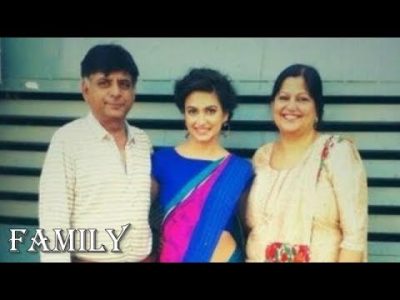 Kharbanda with Parents