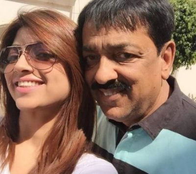 Akansha Puri With Her Father