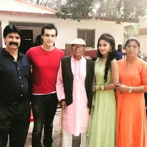 Shivangi Joshi With Her Parents Grand Father And Mohsin Khan