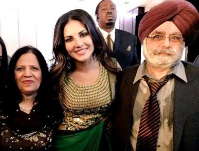 Sunny-Leone-With-Her-Parents