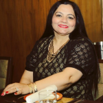 Abhishek-Bajaj-mother-Anita-Bajaj